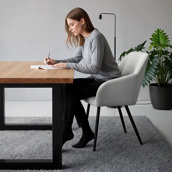 4x Tapicerowane krzesło z kwadratowym przeszyciem Szare LUXANO Czarne nogi