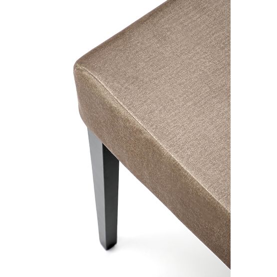 CLARION 2 krzesła czarne / tapicerka: MONOLITH 09 (ciemny brąz) (1p=2szt)