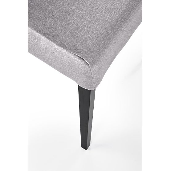 CLARION 2 krzesła czarne / tapicerka: MONOLITH 85 (popiel) (1p=2szt)