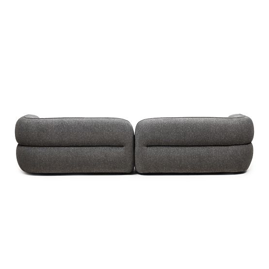 Czteroosobowa sofa do salonu Luvio szara, o zaokrąglonych kształtach