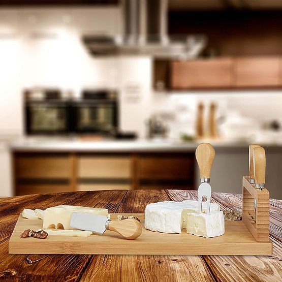 Deska do serwowania serów i przekąsek Salers z sztućcami