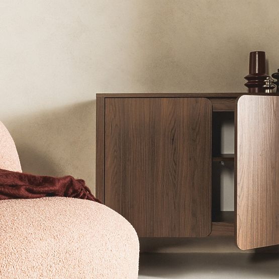 Dwudrzwiowa komoda Moku orzech villa, zaokrąglone fronty