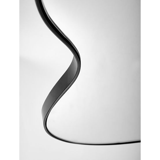 ESSENT lustro ścienne, czarne (1p=1szt)