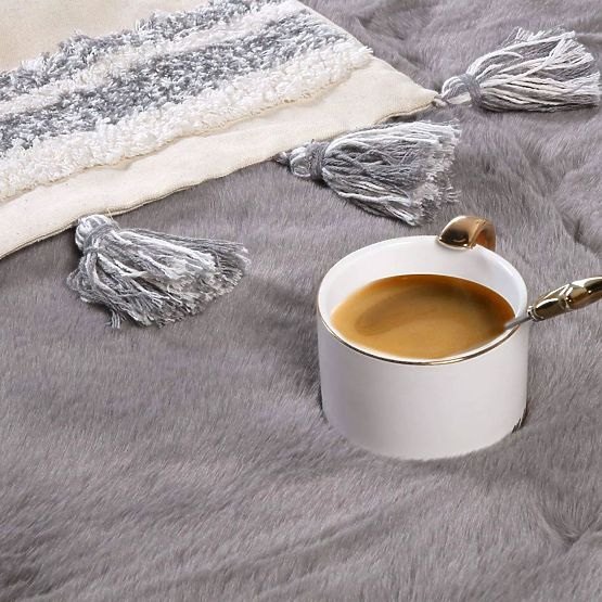 Królik Nowy dywan jedwabny - mięta