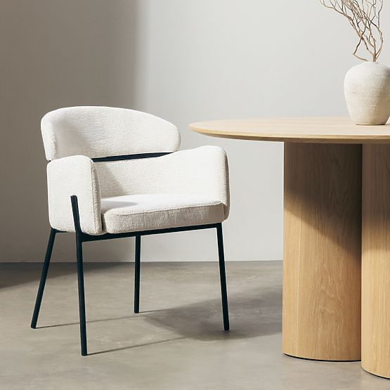 Krzesło do jadalni Granda, ecru/czarne nogi