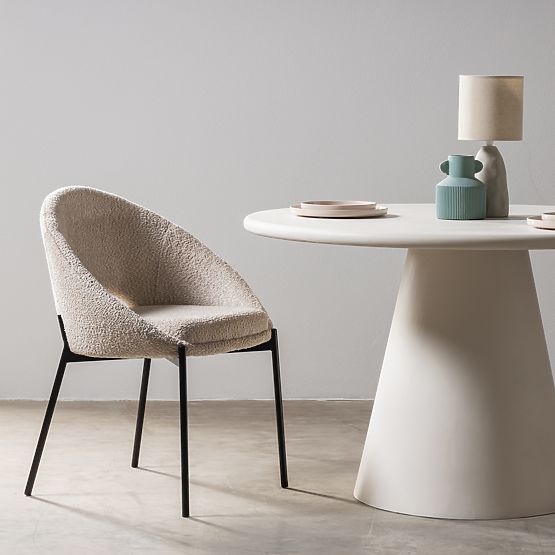 Krzesło z otworem w oparciu Luigi beżowe/czarne nogi