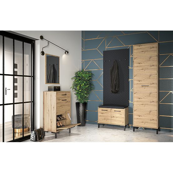 Lustro Nevio - dąb rzemieślniczy