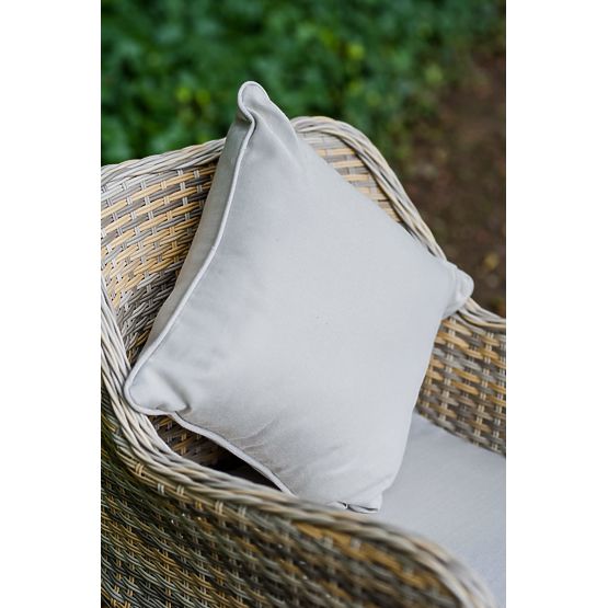 Mały zestaw balkonowy z technoratanu BELICCO