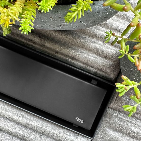 Odpływ liniowy REA Neox czarny 50