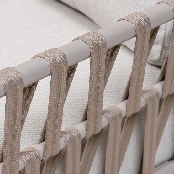 Ogrodowa narożna sofa ze stolikiem Amarello, aluminiowa, pleciona, jasnobeżowa/beżowoszara