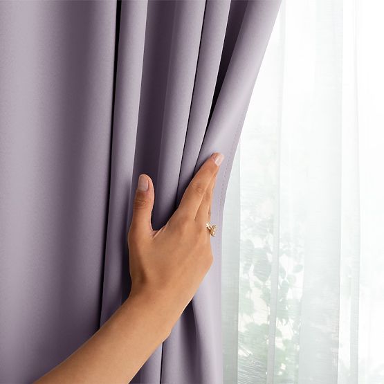 RESTILO zasłona BLACKOUT kolor pudrowy róż szarfa do spięcia klasyczny styl srebrne przelotki materi