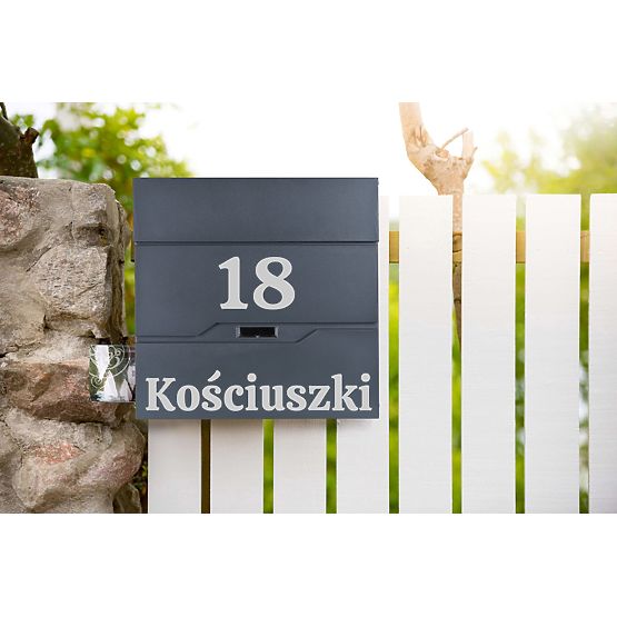 Skrzynka na listy Vidar antracyt z napisami