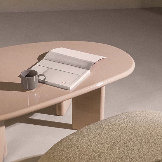 Stolik kawowy Cameron 130 cm, nude, połysk