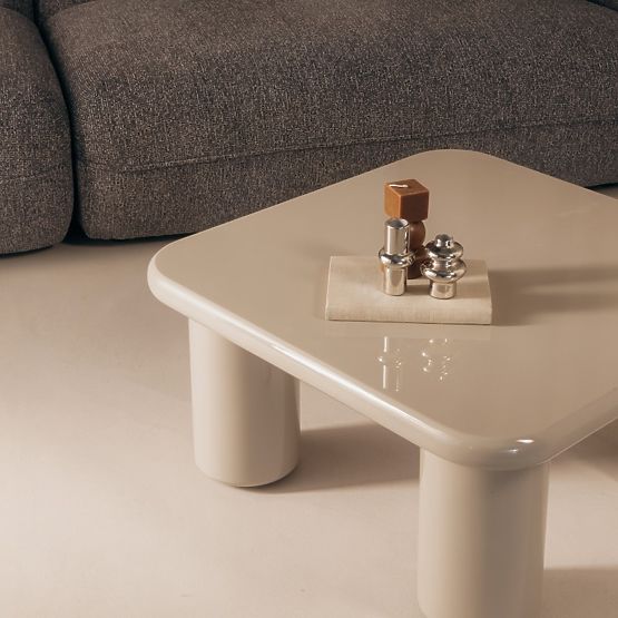 Stolik kawowy Cherry 70 cm, ciemny beżowy, błyszczący