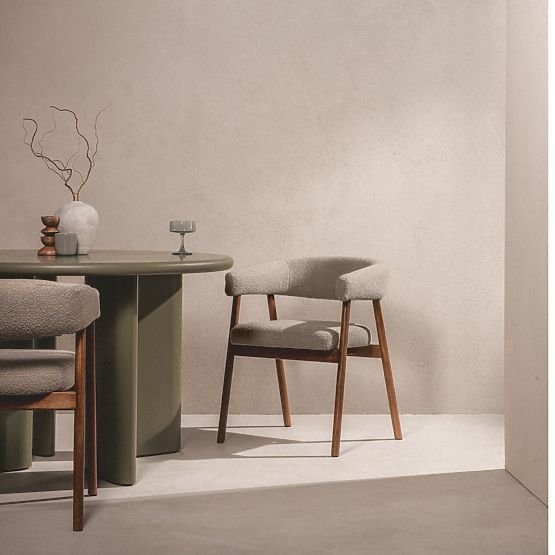 Tapicerowane krzesło Giovani, jasnobrązowe/dębowe drewno, zaokrąglone