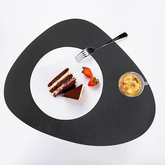 Zestaw 8 podkładek na stół TRIVAL BLACK