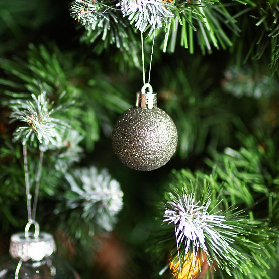 ZIELONE BOMKI ŚWIĄTECZNE 34 SZTUKI SYSD1688-027