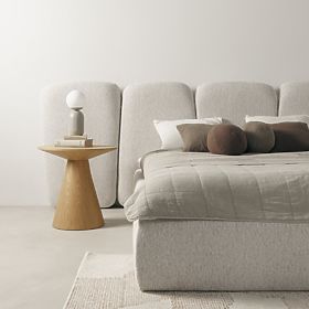 Tapicerowane łóżko Fencee 160x200 cm, z stelażem, zaokrąglone, jasnobeżowe